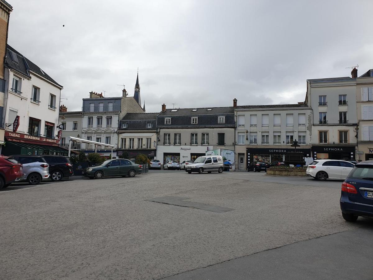 Appartement Hyper-Centre Epernay Avec Sauna Et Parking Prive Экстерьер фото
