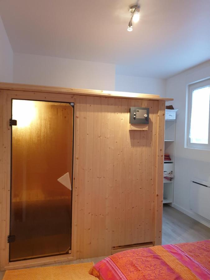 Appartement Hyper-Centre Epernay Avec Sauna Et Parking Prive Экстерьер фото